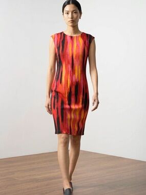 Carmen Marc Valvo Abstract Red Orange Patterned Shift Dress